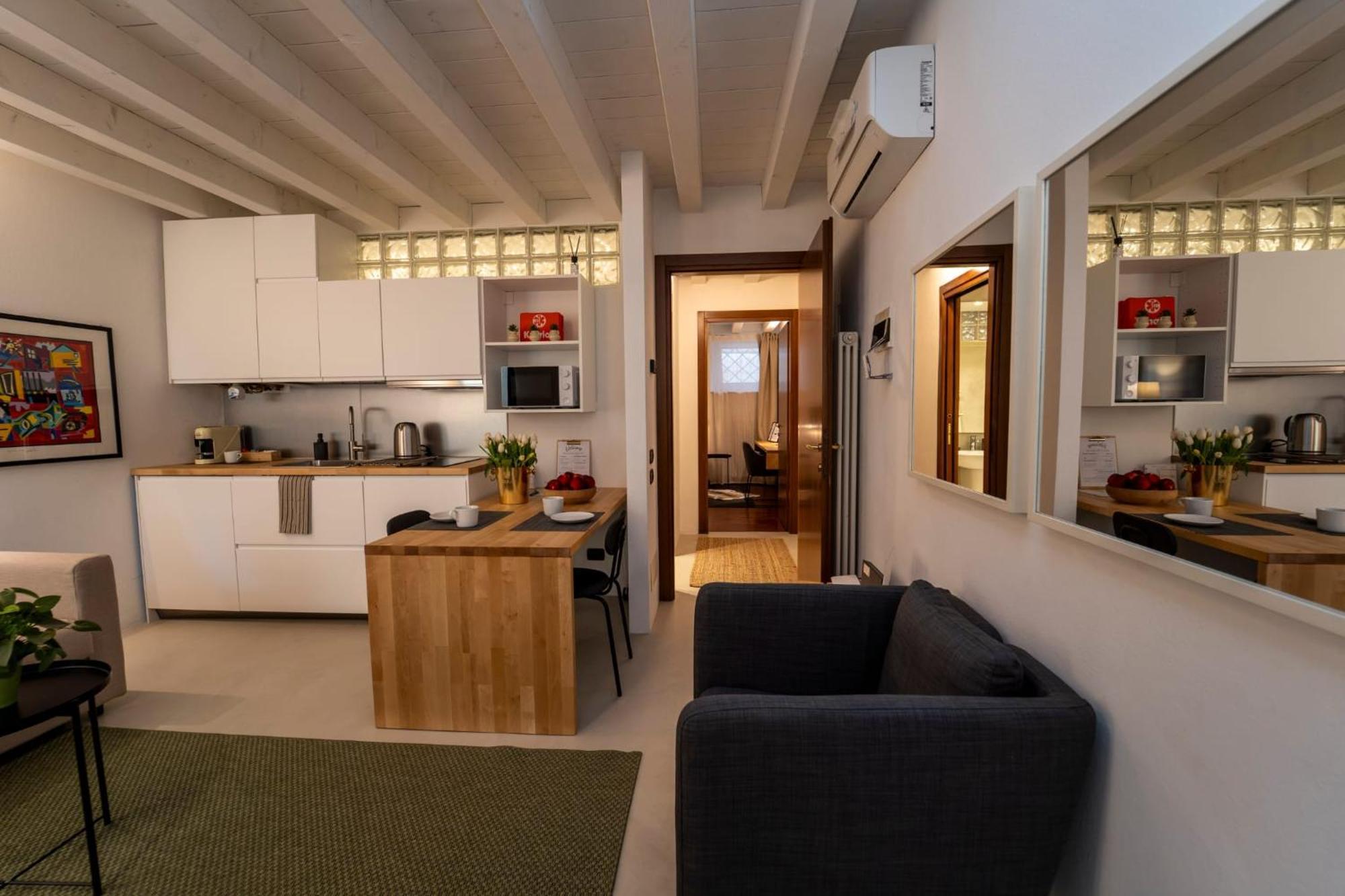 Apartment Maison Ristori 8 *